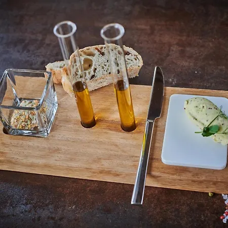 & Restaurant Herzstueck Hotel 4*