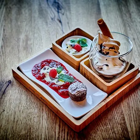 & Restaurant Herzstueck