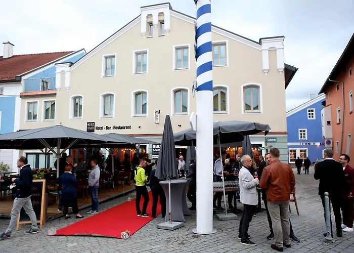 فندق & Restaurant Herzstueck 4*