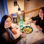 & Restaurant Herzstueck מלון ולדקירכן