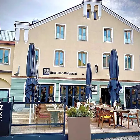 & Restaurant Herzstueck Waldkirchen