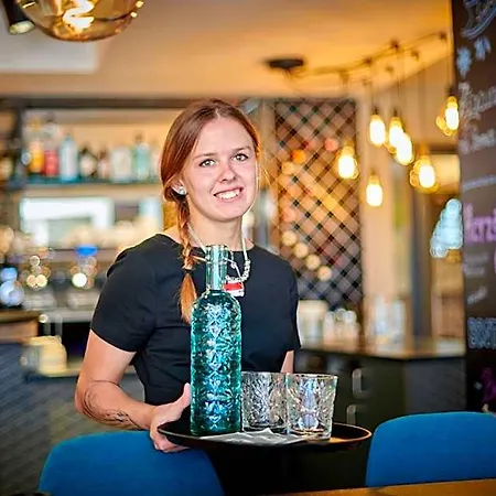 Hotel & Restaurant Herzstueck 4*