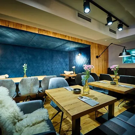 & Restaurant Herzstueck Hotel 4*